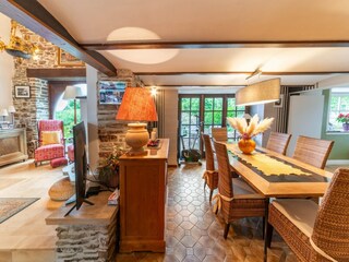 Holiday house Spa Features 32