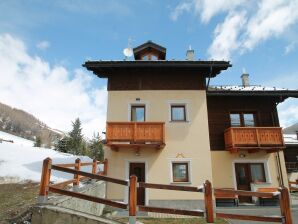 Ferienhaus Schöne Wohnung in Livigno, 50 m vom Lift entfernt - Livigno - image1