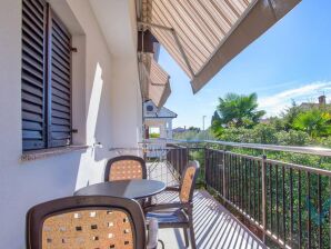 Holiday house APARTMENT IP29 NO. 1 - Buići - image1