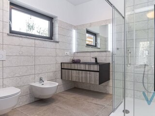 Holiday house Buići Features 24