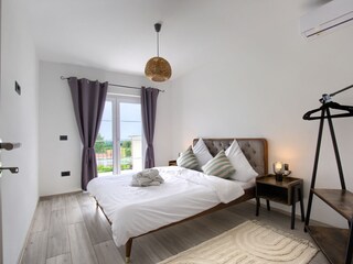 Villa Barat Caratteristiche 17