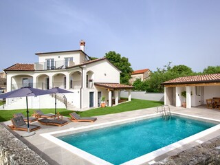 Villa Barat Grabación al aire libre 2
