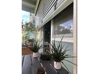 Balkon mit Zugang zur Küche