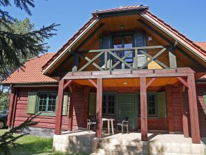 Holiday house Wooden house near the Baltic Sea - Czarny Mlyn - image1