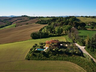 Villa Candelara Outdoor Recording 10