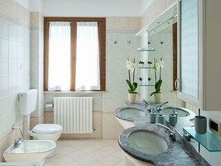 Villa Candelara Caratteristiche 30