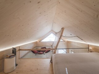 Schlaf- und Chillbereich_Tiny Chalet Kalipe