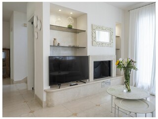 Villa Strettoia Features 3