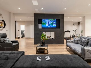Wellnessbereich mit Heimkino