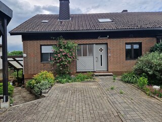 Appartement Nieheim Buitenaudio-opname 1