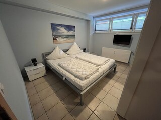 Doppelbett im Souterrain