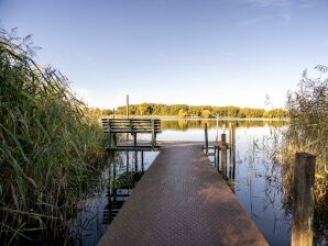 Ferienhaus Haus am See mit Wassergrundstück - Lärz - image1