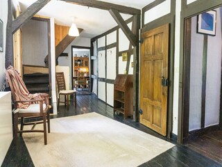 Apartment Roes Features 31