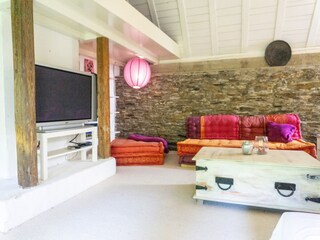 Apartment Roes Features 24