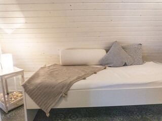 Apartment Roes Features 25