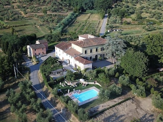 Villa Pistoia Buitenaudio-opname 6