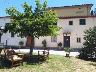 Villa Pistoia Buitenaudio-opname 6