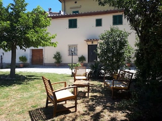 Villa Pistoia Outdoor Recording 17