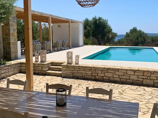 Villa Carla - Blick auf den Pool