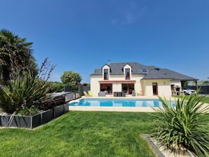 Casa de vacaciones Holiday villa with pool on the Gulf of Morbihan - Santa Gildas de Rhuys - image1