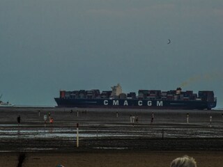 Blick auf Containerschiffe