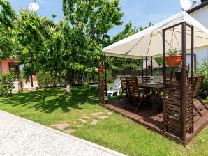 Beautiful Apartment Fratta with garden in Tar - Tar - image1