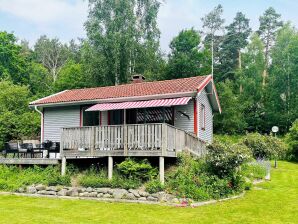 4 Personen Ferienhaus in STILLINGSÖN - Grohed - image1