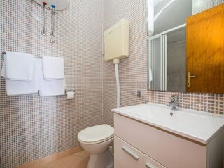 Apartment Molunat Features 13
