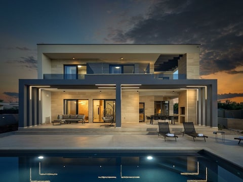 Villa Nin