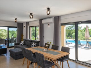 Villa Raša Características 16