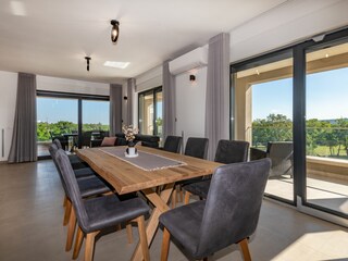 Villa Raša Características 28