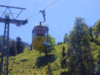 10 Minuten Genuß-Fahrt mit der Hochgratbahn