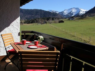 Logenplatz auf dem Balkon mit Hochgratblick