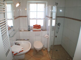 Badezimmer 1