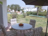 Terrace with view to the swimming-pool