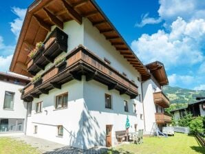 Ferienhaus Schöne Wohnung in Fügen in der Nähe des Skilifts - Fügen - image1