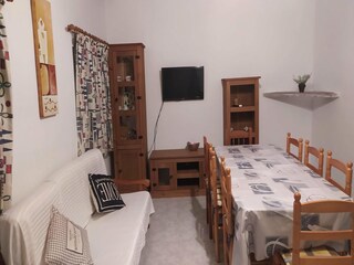 Apartment Oliva Features 23