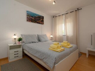 Bedroom with queen bed