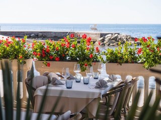 Restaurant 1km from the apartment.