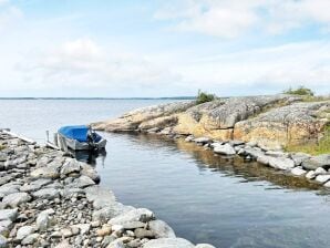 4 Sterne Ferienhaus in Drottningskär - Karlskrona - image1