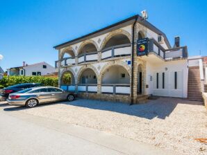 30 m² Ferienwohnung ∙ 1 Schlafzimmer ∙ 4 Gäste