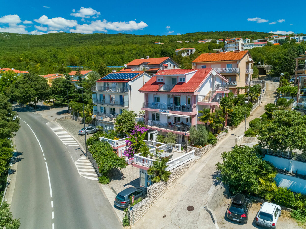 Apartment Crikvenica Außenaufnahme 1