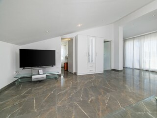 Apartment Dramalj Features 10