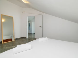 Apartment Dramalj Features 33