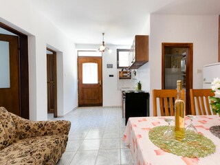 Apartment Banjole Features 9