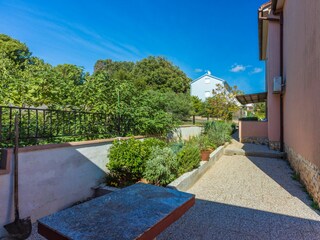 Apartment Banjole Features 11