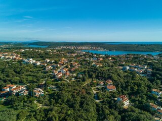 Apartment Banjole Features 16