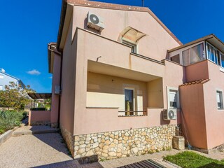 Apartment Banjole Features 12