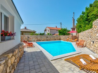 Apartment Dramalj Features 24