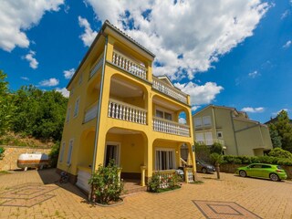 Apartment Dramalj Außenaufnahme 2